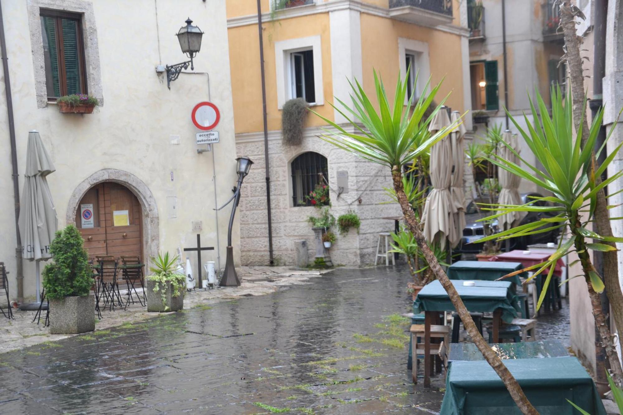 Casa Edera Lägenhet Isola di Liri Exteriör bild